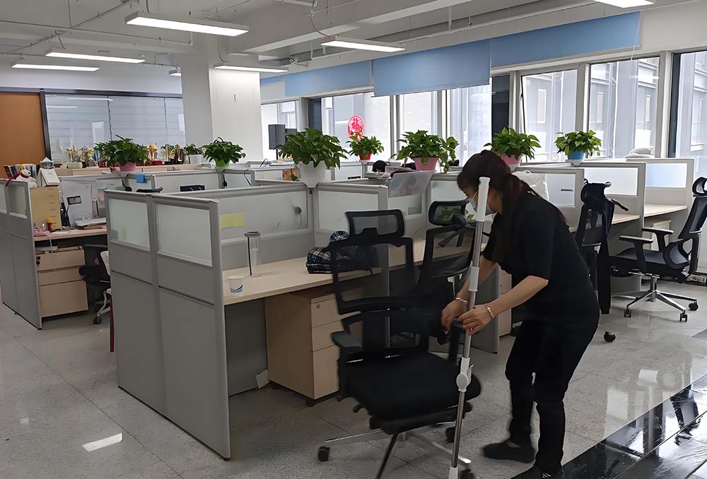 辦公室保潔外包服務